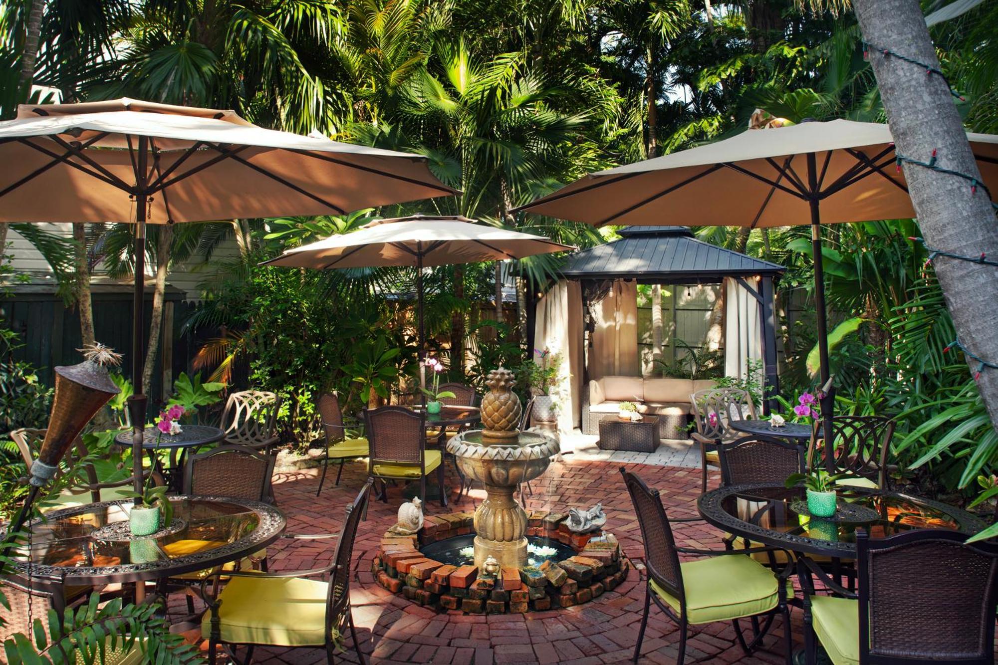 The Mermaid & The Alligator Key West Extérieur photo